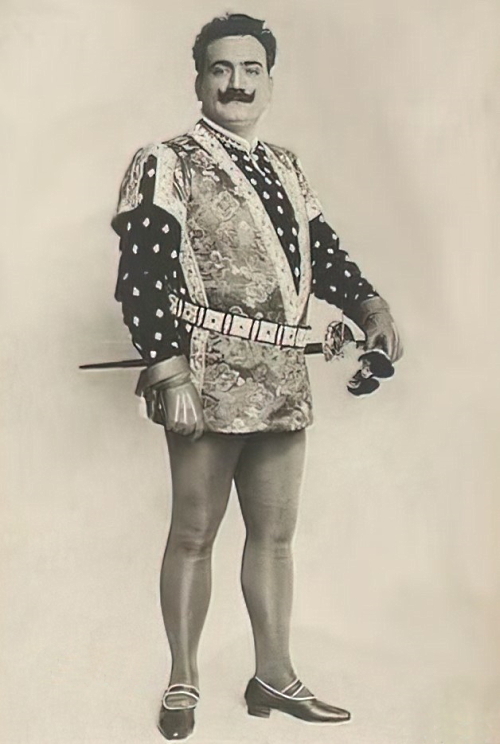 Caruso kao Faust, Charles Gounod, <em>Faust</em>, prvi nastup 28. ožujka 1895. u Caserti