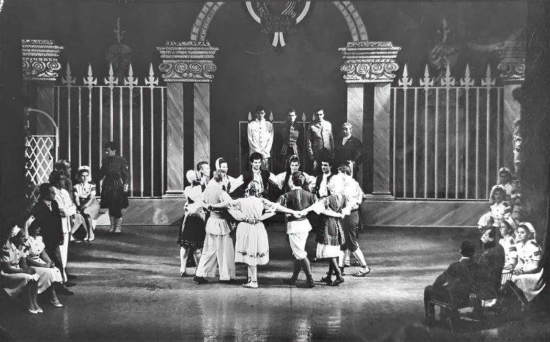 Završno kolo s premijere <em>Male Floramye</em> u HNK-u u Zagrebu 25. veljače 1948.