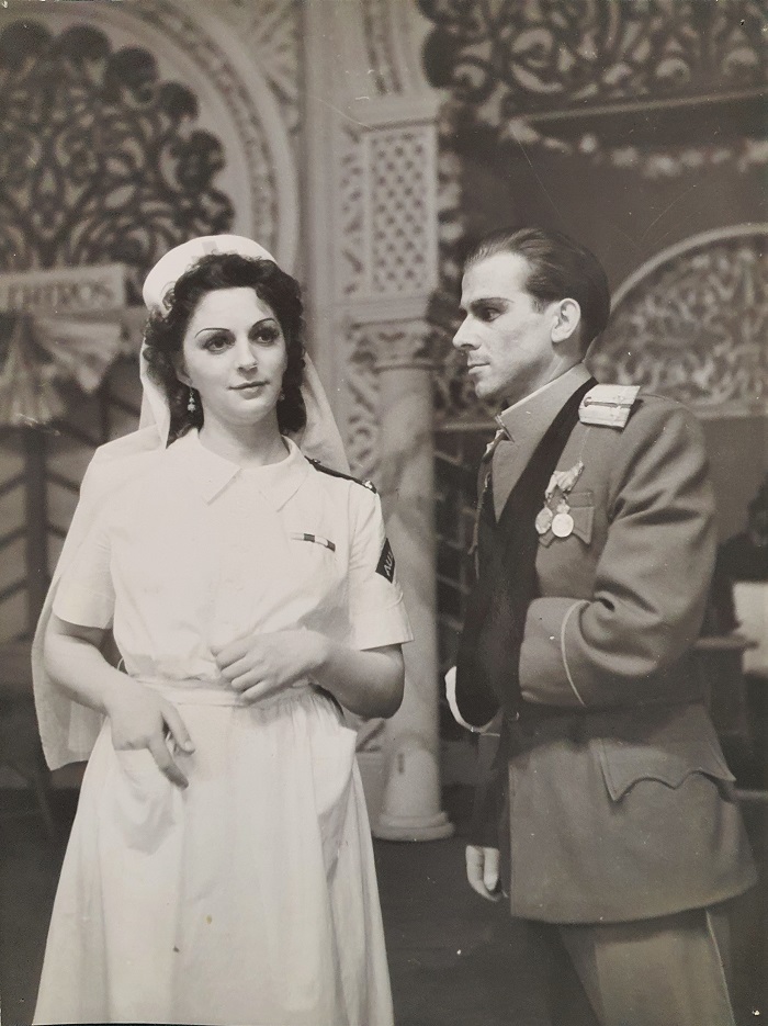 Bianka Dežman (Mala Floramye) i Josip Šutej (Mirko) na premijeri <em>Male Floramye</em> u HNK-u u Zagrebu 25. veljače 1948.