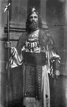 Arnold Flögl (Sarastro) – Wolfgang Amadeus Mozart, Čarobna frula, Národní divadlo, Prag, 8. svibnja 1913.