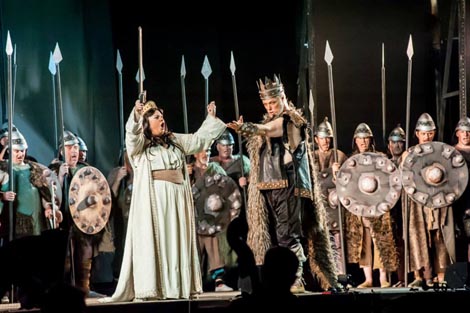 Orkestar i Zbor Società Filarmonia, Udine, Italija, Giuseppe Verdi, Attila, dir. Alfredo Barchi