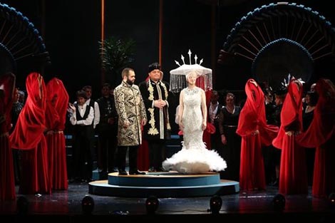 Hrvatsko narodno kazalište u Osijeku: Emmerich Kálmán, Bajadera, dir. Filip Pavišić, red. Nenad Glavan