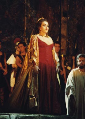 Dunja Vejzović (Herodijada) – Jules Massenet, Herodijada, Teatro del Liceu u Barceloni, premijera 30. prosinca 1983.