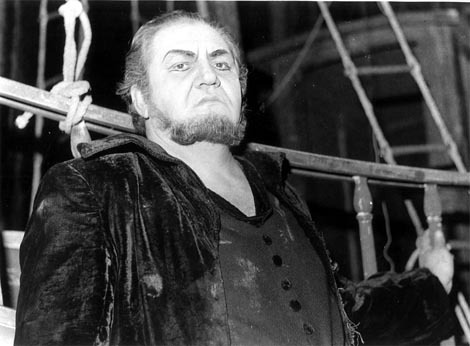 Duško Kukovec (Holandez) – Richard Wagner, Ukleti Holandez, HNK u Zagrebu, 1975., foto: Miljenko Vojta