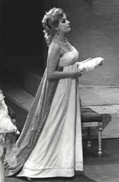 Elena Obrazcova kao Elena u operi Rat i mir Sergeja Prokofjeva, foto: Georgy Solovyov, Teatarski muzej Boljšoja