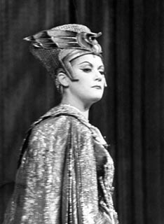 Elena Obrazcova kao Amneris u Aidi na prvom nastupu u Metropolitan Operi u New Yorku 1976., foto: James Heffernan The Metropolitan Opera Archives