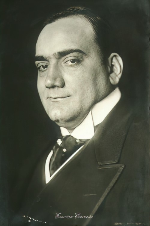 Enrico Caruso (Napulj, 25. veljače 1873. – 2. kolovoza 1921.)