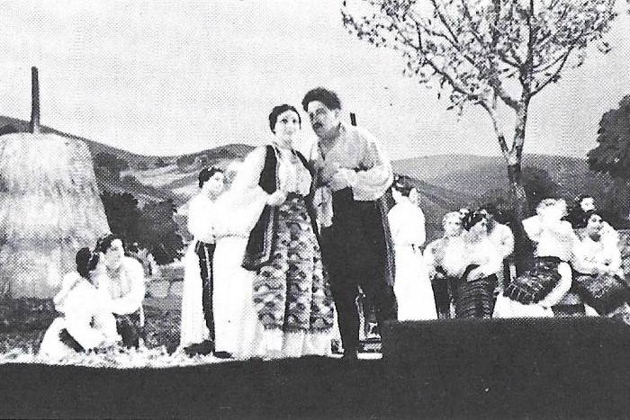 Gita Đuranec (Đula)  i Mario Šimenc (Mića) na praizvedbi 2. studenoga 1935.