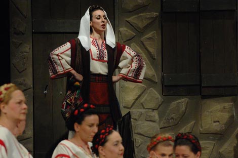 Hrvatsko narodno kazalište u Osijeku: Jakov Gotovac, Ero s onoga svijeta, dir. Filip Pavišić, red. Petar Šarčević (obnovio Zoran Juranić)