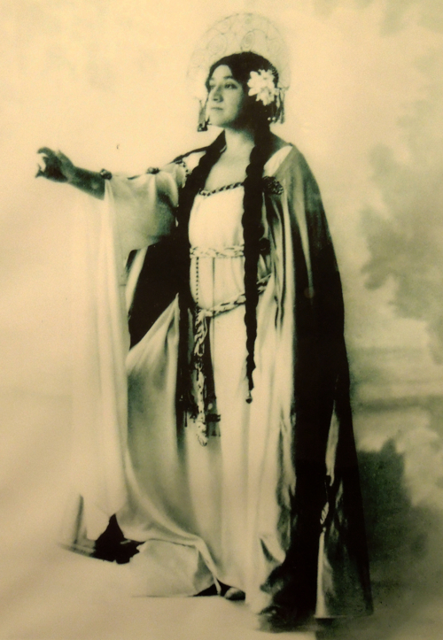 Gabriela Horvat kao Libuša, Národní divadlo, Prag