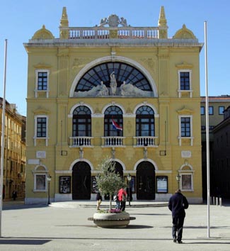 Zgrada Hrvatskog narodnog kazališta Split