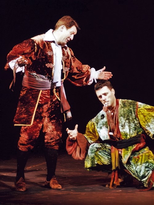 Zrinko Sočo (Tamino) i Henrik Šimunović (Papageno), Wolfgang Amadeus Mozart Čarobna frula, HNK u Zagrebu, 2008. 
