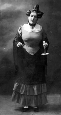 Irma Polak (Mimi) – Giacomo Puccini, La bohème, 1908.