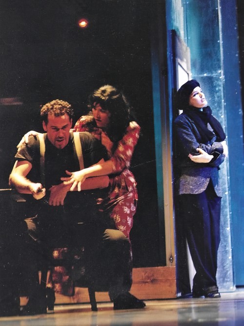vica Čikeš (Sparafucile), Renata Pokupić (Maddalena) i Adela Golac Rilović (Gilda), Giuseppe Verdi <em>Rigoletto</em>, HNK Split, premijera 2000.