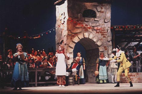 HNK u Zagrebu: Gaetano Donizetti, Ljubavni napitak, red. i dir. Miro Belamarić, 1974.