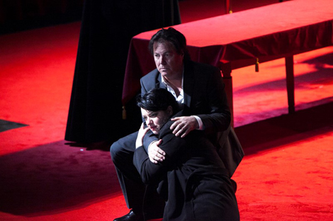 Hrvatsko naordno kazalište u Zagrebu: Giacomo Puccini, Manon Lescaut, dir. Nikša Bareza, red. Dominique Pitoiset