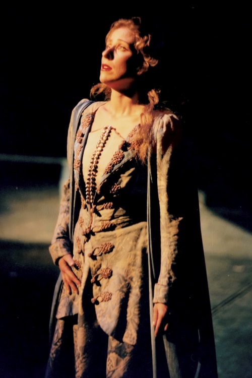 Martina Zadro kao Jelena, Ivan pl. Zajc, <em>Nikola Šubić Zrinjski</em>, HNK u Zagrebu, 1996. 