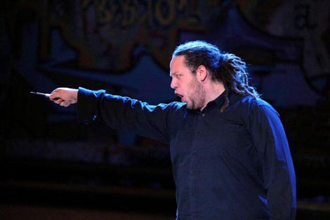 Matija Meić kao Escamillo – Georges Bizet, Carmen, dir. Mladen Tarbuk, red. Krešimir Dolenčić, produkcija Muzičke akademije u Koncertnoj dvorani Vatroslava Lisinskog u Zagrebu, 26. studenoga 2011.