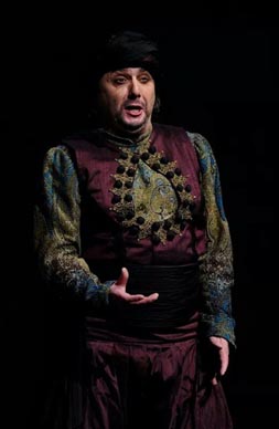 Adel – HNK Split: Josip Hatze: Adel i Mara, dirigent Loris Voltolini, redateljica Dora Ruždjak Podolski, 2011., foto: Arhiv HNK-a Split