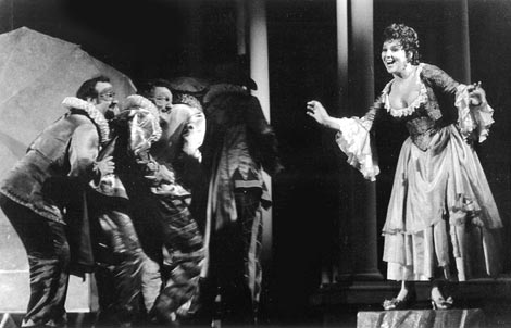 Nada Siriščević-Ruždjak (Zerbinetta), Krunoslav Cigoj, Zlatko Foglar, Ante Mijač i Josip Novosel (kvartet iz Commedia dell arte); Hrvatsko narodno kazalište u Zagrebu, Richard Strauss, Arijadna na Naxosu, dir. Jovan Šajnović, red. Vlado Habunek, 2. listopada 1977.