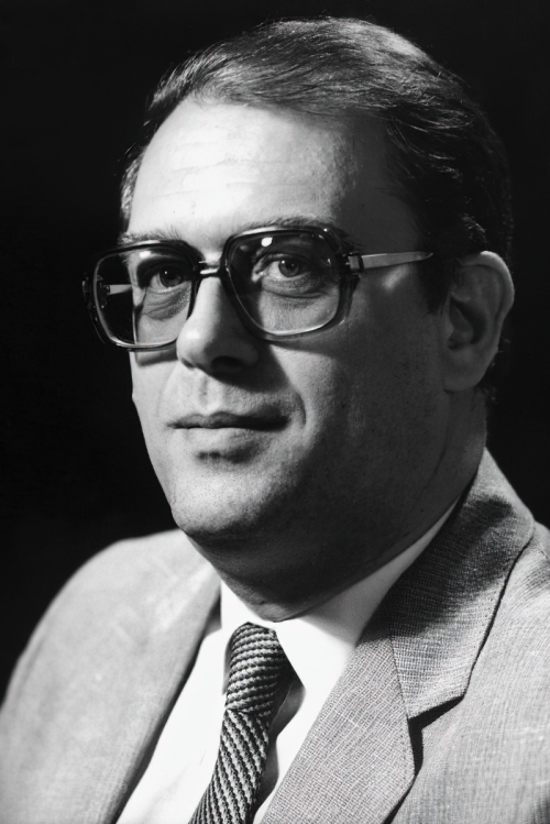 Nikša Bareza (Split, 31. ožujka 1936. – Graz, 17. siječnja 2022.)