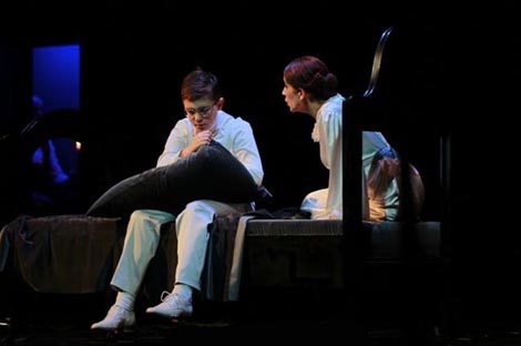 Hrvatsko narodno kazalište u Šibeniku, Hrvatsko narodno kazalište Ivana pl. Zajca, Rijeka: Benjamin Britten, The Turn of the Screw / Okretaj zavrtnja, dir. Nada Matošević Orešković /Aleksandar Kojić, red. Ozren Prohić