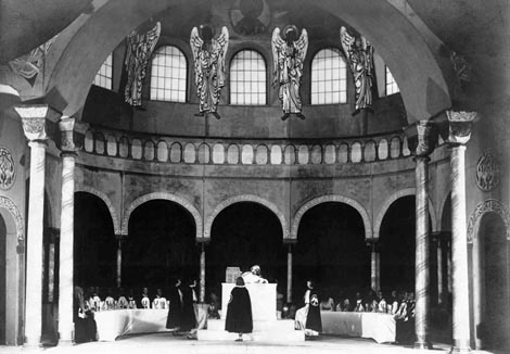 Narodno kazalište, Zagreb: Richard Wagner, Parsifal, dir. Milan Sachs, red. Branko Gavella, premijera 28. travnja 1922. 