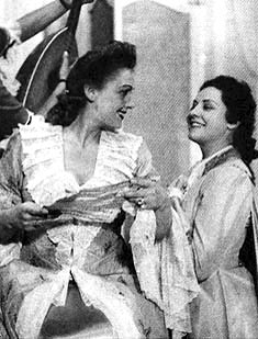 Irmgard Seefried (Susanna), Elisabeth Schwarzkopf (Grofica), Sena Jurinac (Cherubino) – Wolfgang Amadeus Mozart, Figarov pir, Salzburške svečane igre, 1948.