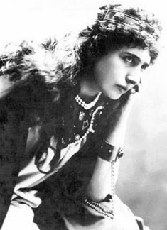 Milka Trnina je najveći hrvatski umjetnik, tumač likova u muzičkoj drami Tristan i Izolda te jedna od najvećih svjetskih interpretkinja Izolde svih vremena