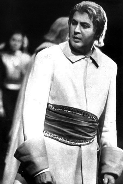 Vladimir Ruždjak (Feldmarschall Dörfling), Hans Werner Henze, <em>Der Prinz von Homburg</em>, praizvedba, Hamburška državna opera 22. svibnja 1960.