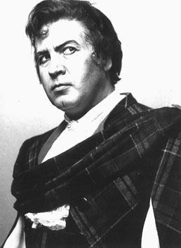 Vladimir Ruždjak (Enrico); Gaetano Donizetti, Lucia di Lammermoor, San Francisco Opera, 1961.