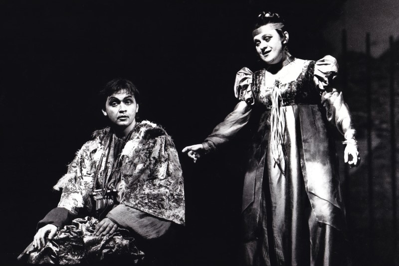 Davor Radić (Papageno) i Željka Martić (Pamina), Wolfgang Amadeus Mozart <em>Čarobna frula</em>, HNK u Zagrebu, premijera 1996., snimio Davor Šiftar
