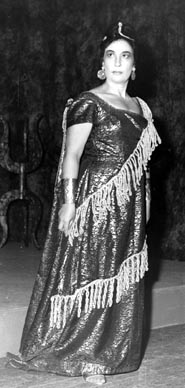 Zlata Čulić-Ivanišević (Abigaille) – Giuseppe Verdi, Nabucco, Splitske ljetne priredbe, 1962.