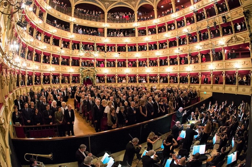 Na izvedbi opere <em>Turandot</em> prilikom otvaranja sezone Teatra Verdi u Trstu, 2019.