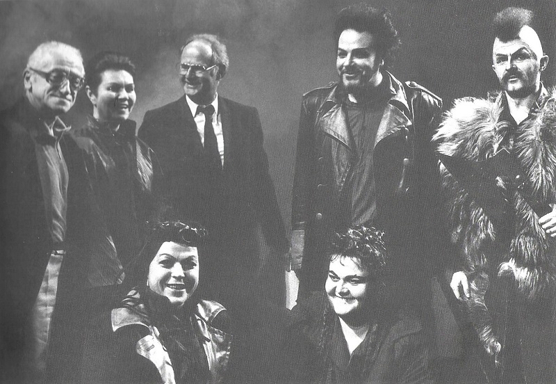 Nenad Turkalj, Ruža Pospiš-Baldani, Blaženka Milić, Hans Peter Lehmann, Ivanka Boljkovac, Nicolas Christou i Jurij Zinovenko prigodom rada na premijeri Walküre u HNK-u u Zagrebu u ožujku 1987. 