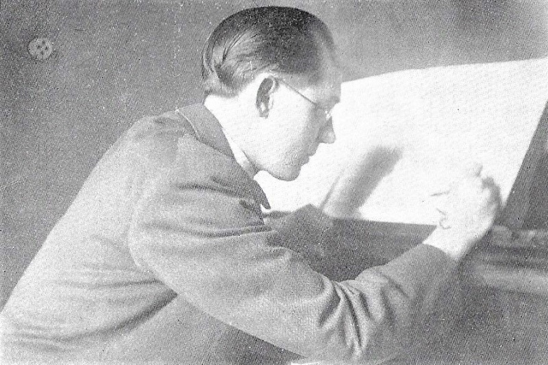 Jakov Gotovac prilikom rada na <em>Morani</em>, 1929.