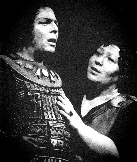 Stojan Stojanov (Otello) i Ljiljana Molnar-Talajić (Desdemona), Giuseppe Verdi: Otello, HNK Zagreb, 1976.