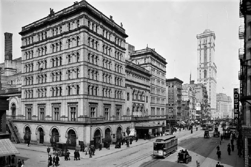 Metropolitan Opera House, New York, 1883.