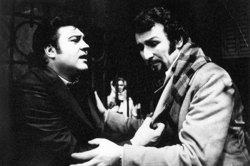 Viktor Bušljeta (Rodolfo) i Zlatko Foglar (Marcello) – Giacomo Puccini, <em>La Bohème</em>, Narodno kazalište „Ivan Zajc", Rijeka, 1975.
