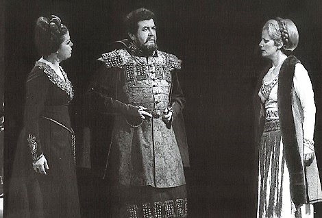 Veliki trenutak hrvatske glazbe: Blaženka Milić (Eva), Vladimir Ruždjak (Zrinjski) i Branka Beretovac (Jelena), Ivan pl. Zajc: Nikola Šubić Zrinjski, HNK u Zagrebu, 1971.